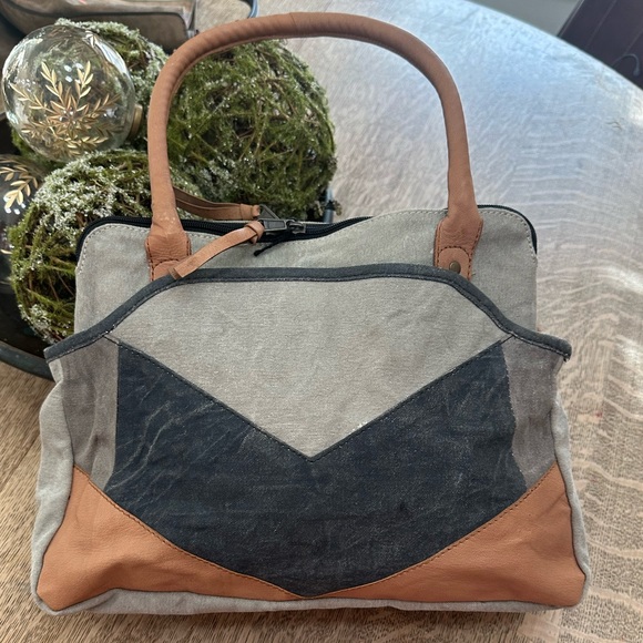 Mona-B NWT Denim Shoulder Bag Purse - Picture 8 of 16